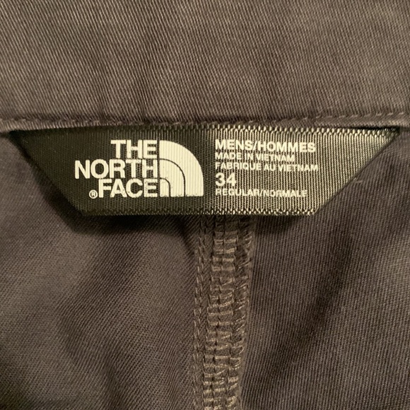 The North Face Men’s Standard Shorts - Picture 9 of 16